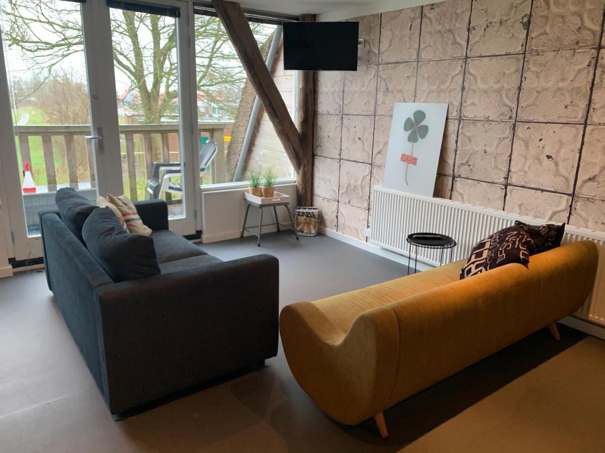 Uitzicht Op De Haven Lägenhet Kollum Exteriör bild