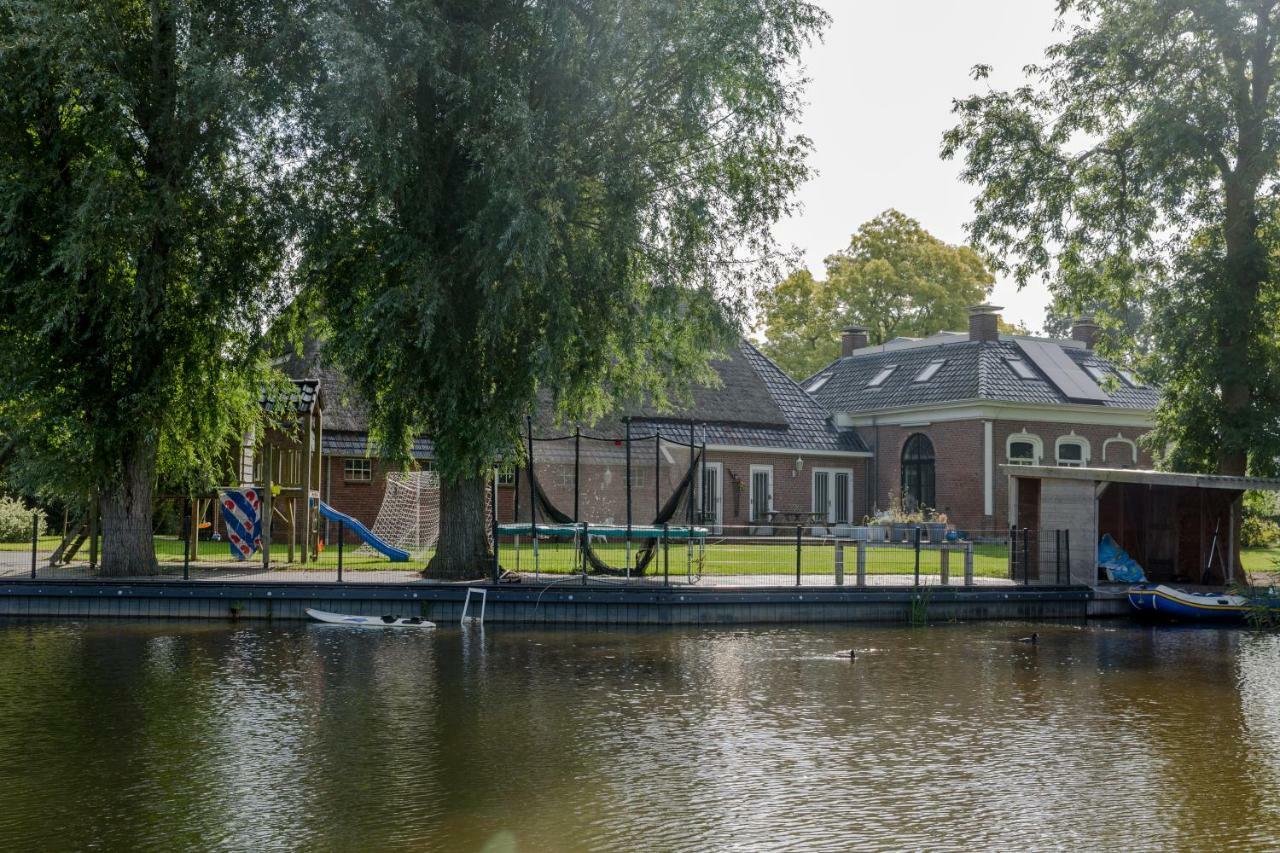 Uitzicht Op De Haven Lägenhet Kollum Exteriör bild